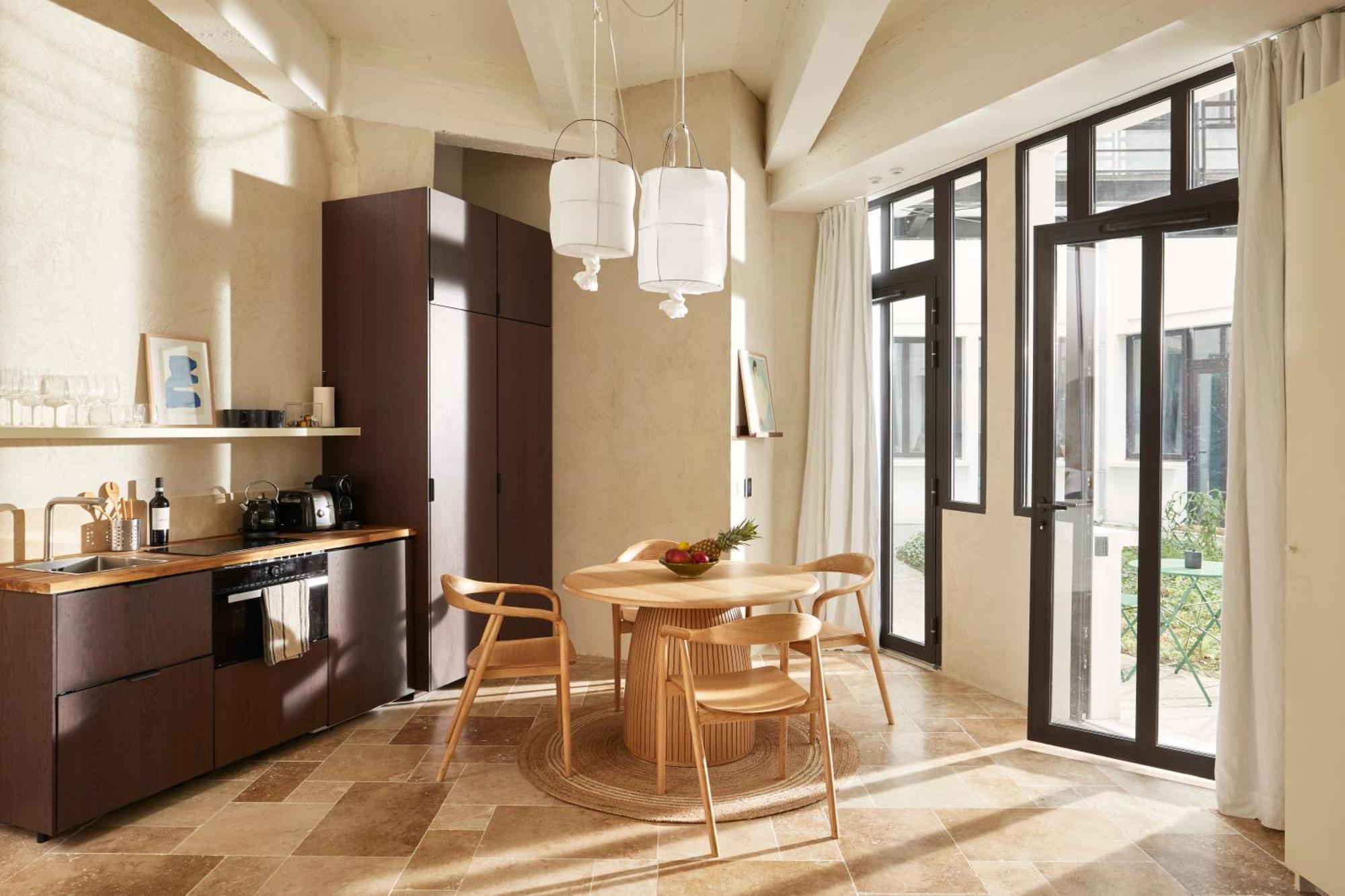 Cosy 1br With Outside Space Neighboring Le Marais